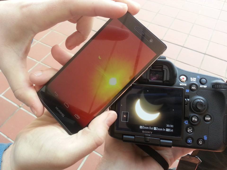 eclipse-smartphone-dslr